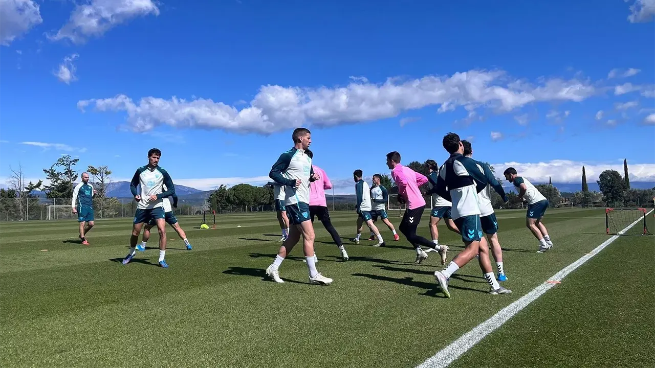 Málaga CF Entreno en Girona